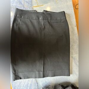 Banana Republic Gray Pencil Skirt Knee-Length Work